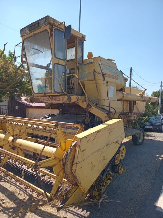 Vând sau Dezmembrez combina new holland 1550