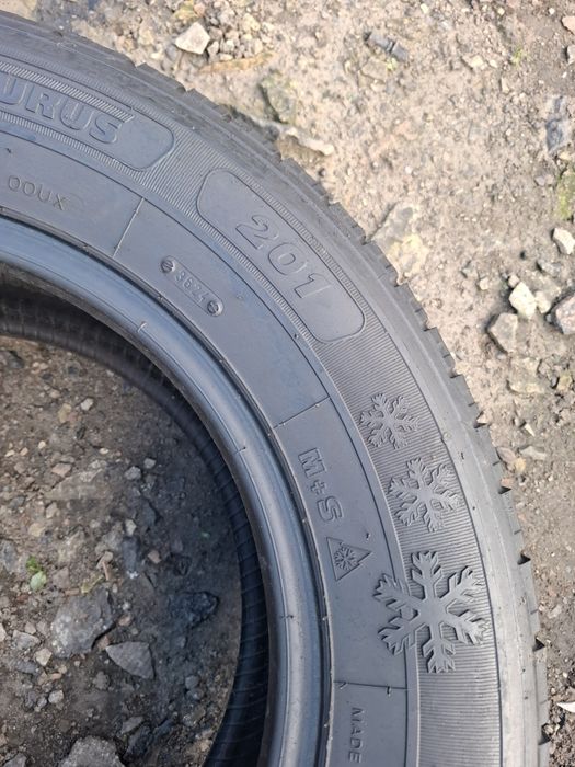 Vand 1 anvelopa 225 65 16 C taurus de iarna bun dot 2024