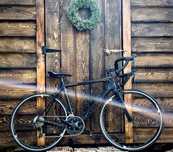 Cursieră White RR Carbon Lite (full carbon) Roti pe 28″