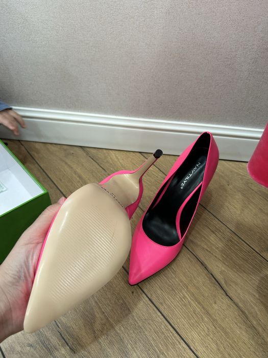 Продаю новые туфли!