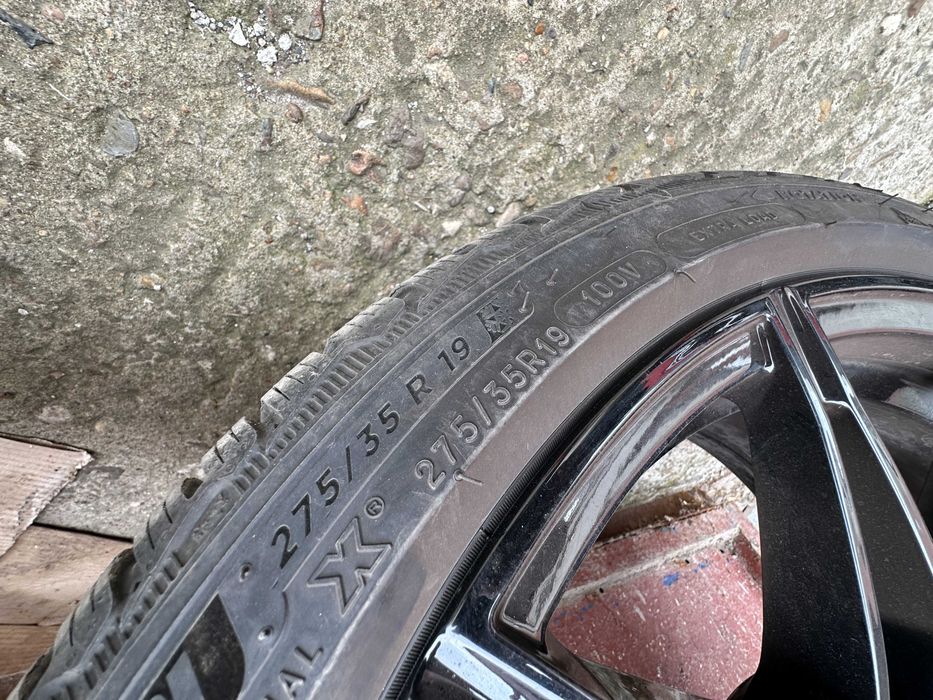 Джанти със зимни гуми Michelin Pilot Alpine 5 за BMW M3/M4 G серия