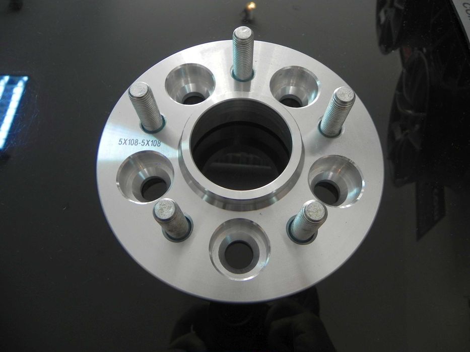 Flanse Distantiere 4x100 5x100 5x108 5x112 5x114.3 5x120 5x130 6x139.7