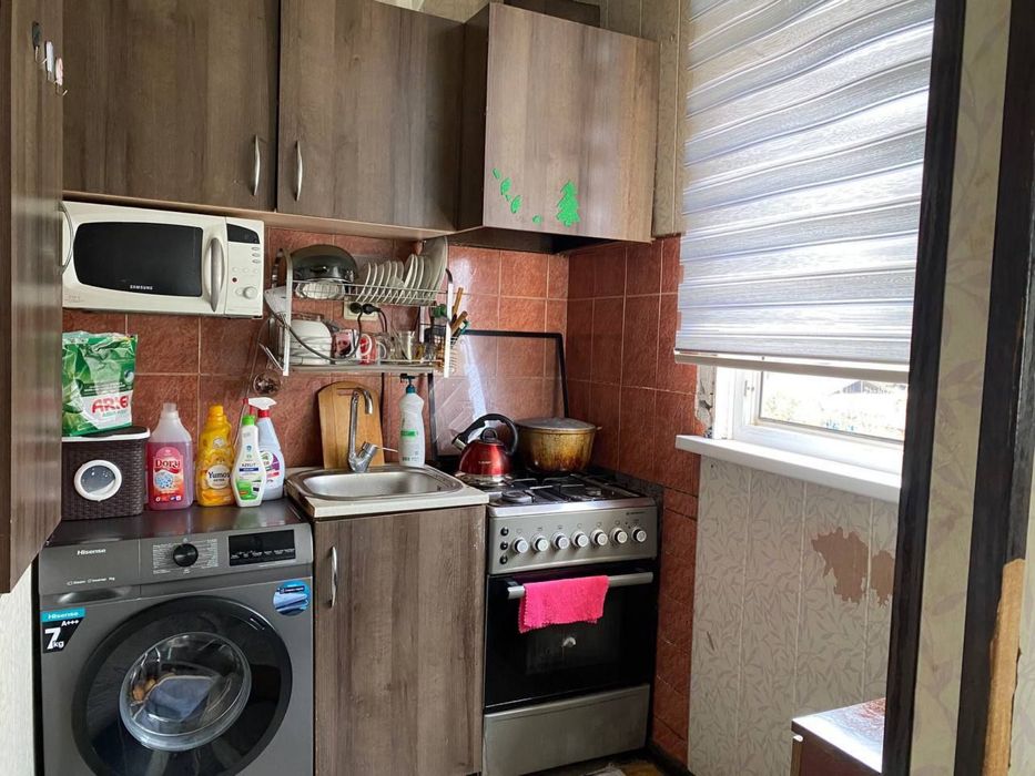 Продается 2х команатная Чирчик