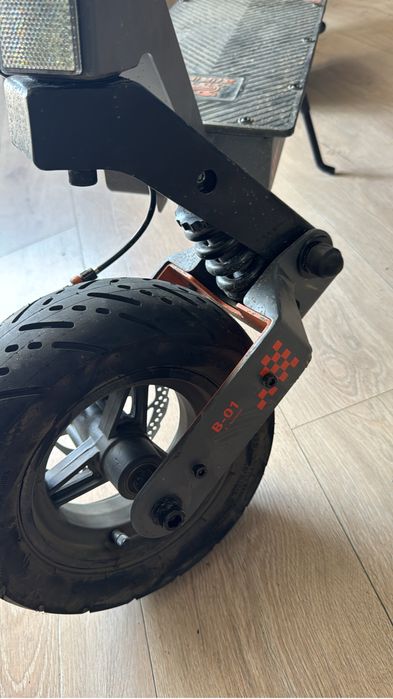 Reparatii Trotinete si Acumulatori Li ion Trotinete Kukirin