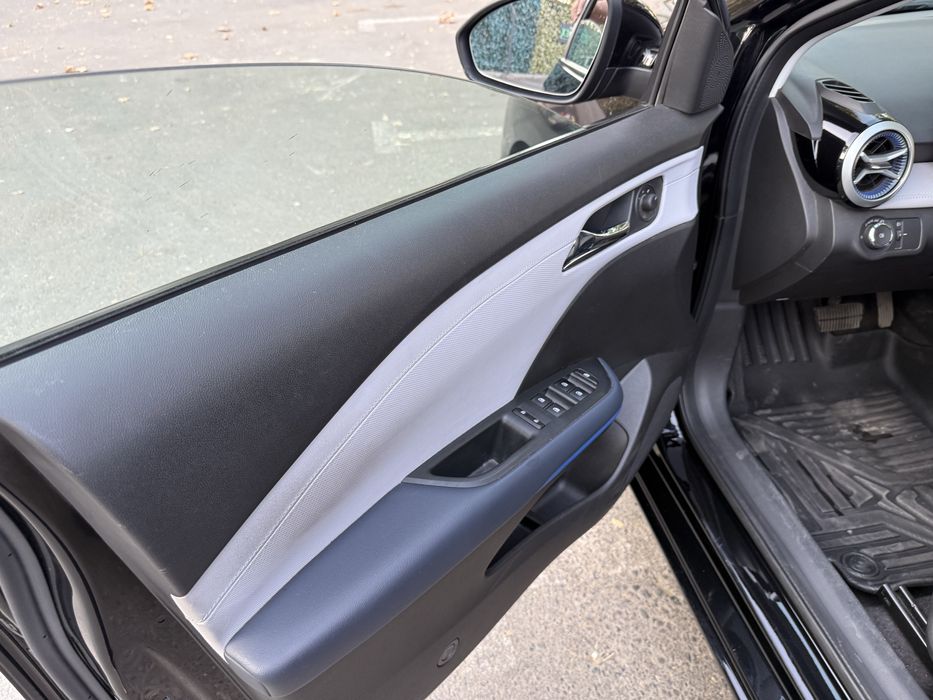 Monza  4 poz top toza