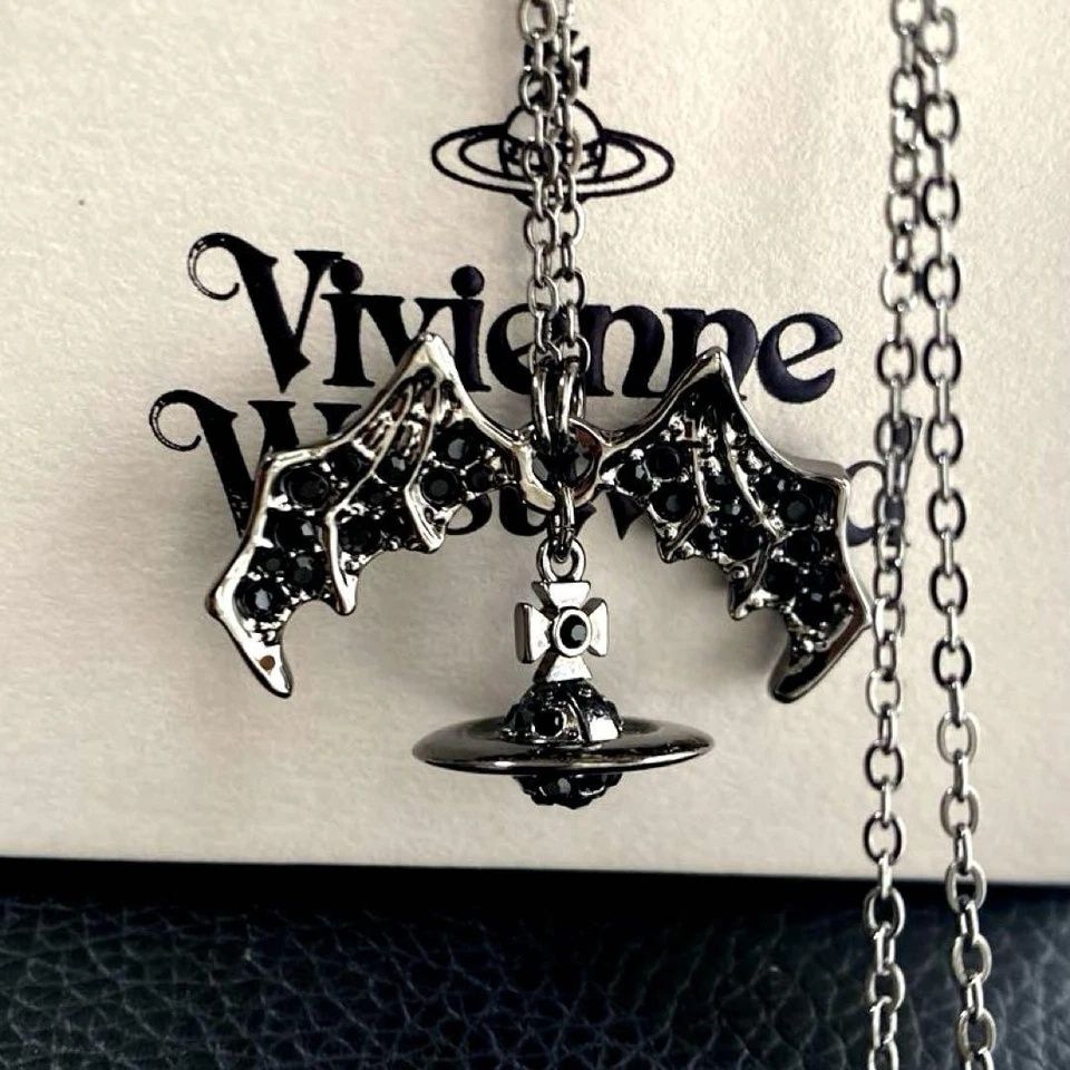 Colier Vivienne Westwood