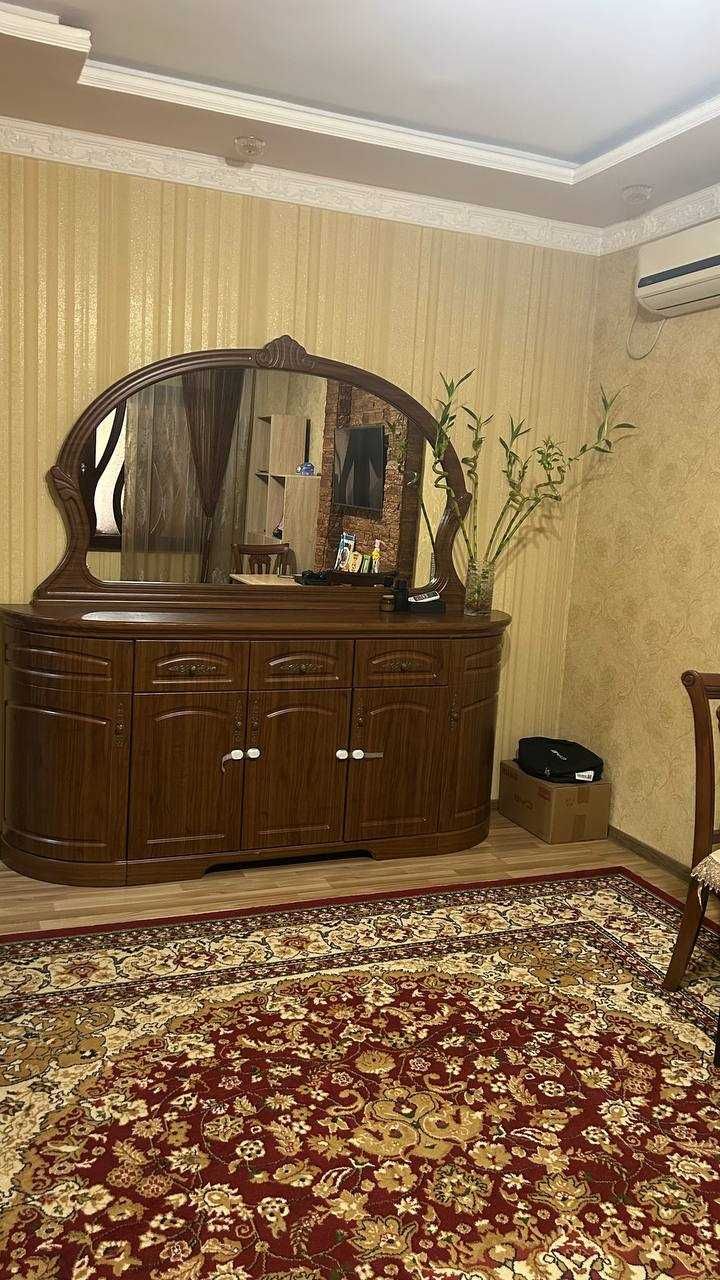 Продается квартира 3х комнатная 1 этаж, с парковкой и огород