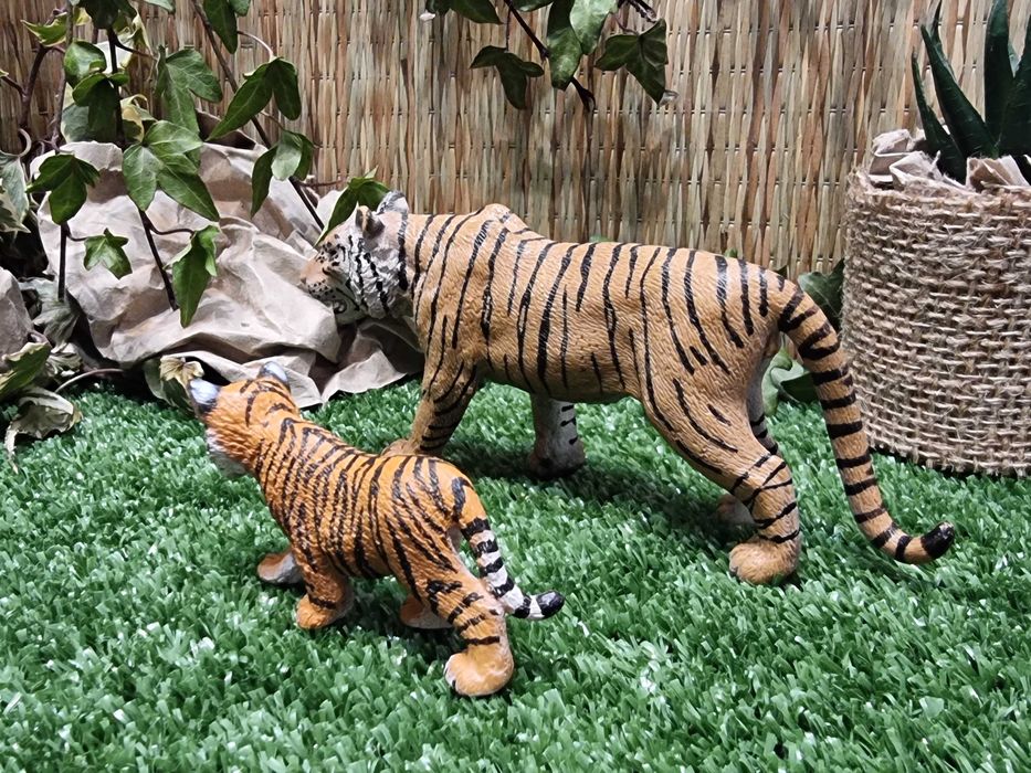 Set 2 tigrii, tigru Schleich si pui