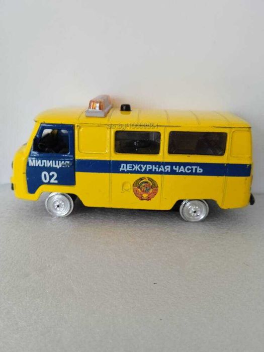 Кола Количка УАЗ Буханка Автобус London bus Играчка