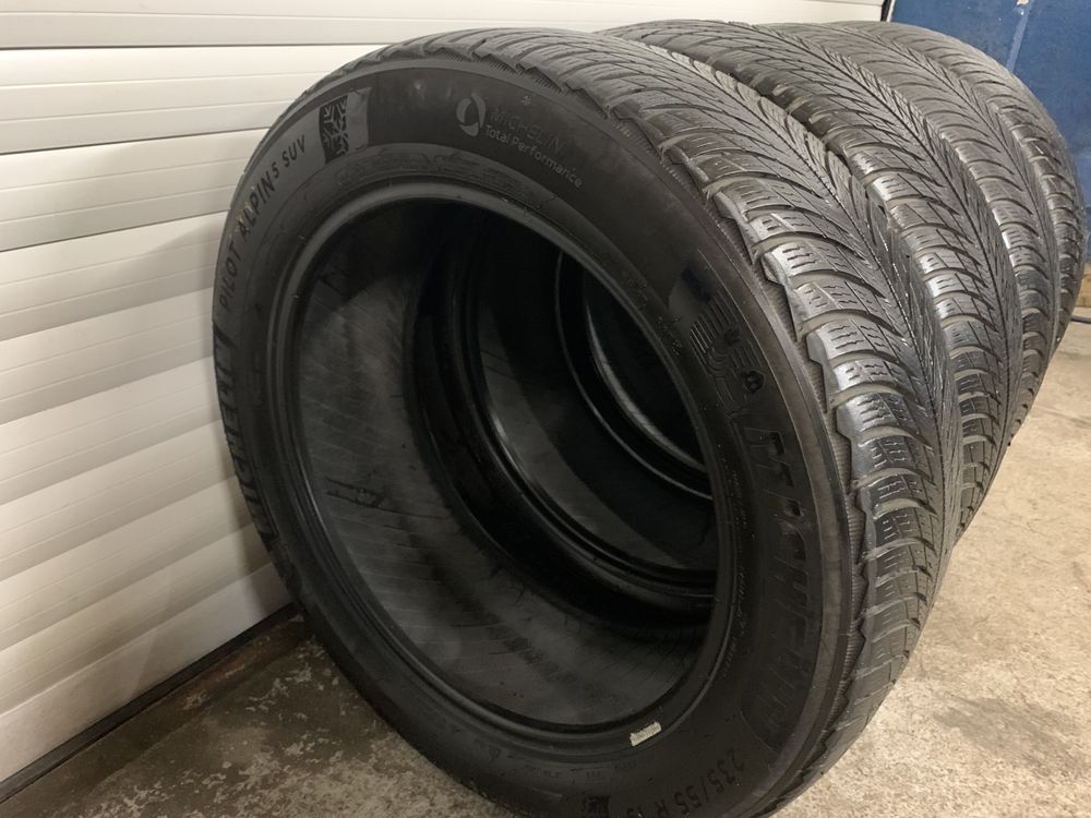 Зимни гуми Michelin Pilot Alpin 5 SUV 235/55/19