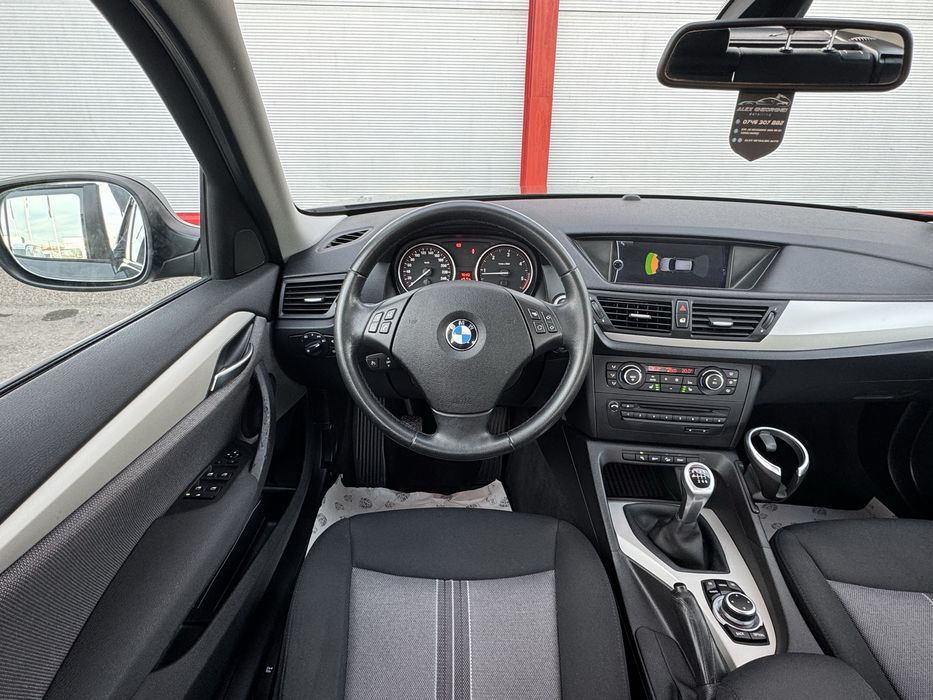 Bmw x1/X-drive/Navigatie/4x4/bi-xenon/euro5/Carlig/2.0/177 CP
