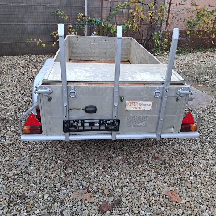 Remorca utilaje masa maxima 2.Tone greutate  450 kg obloane aluminiu