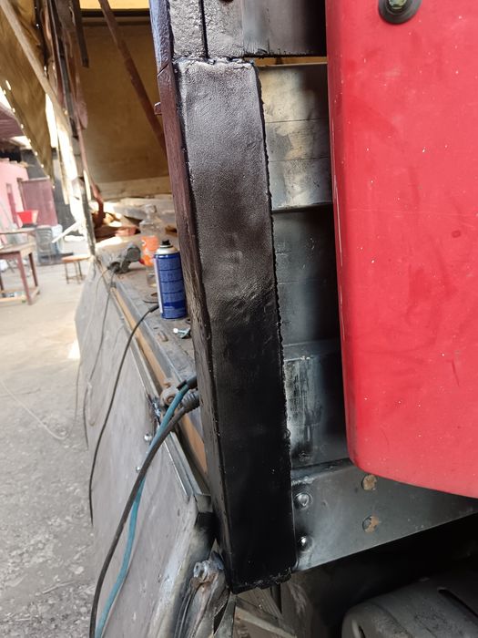 Reparăm structuri de remorci și semiremorci!

Oferim servicii prof