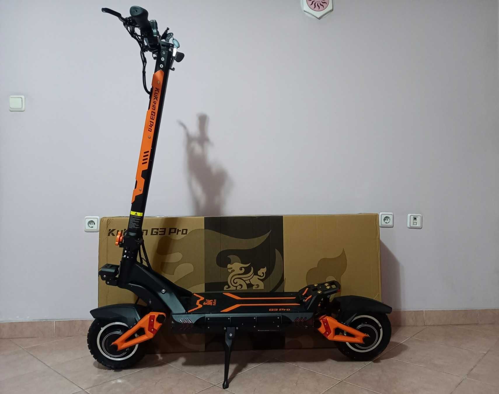 Електрически скутер/тротинетка KuKirin G3 PRO 2400W 23.4AH