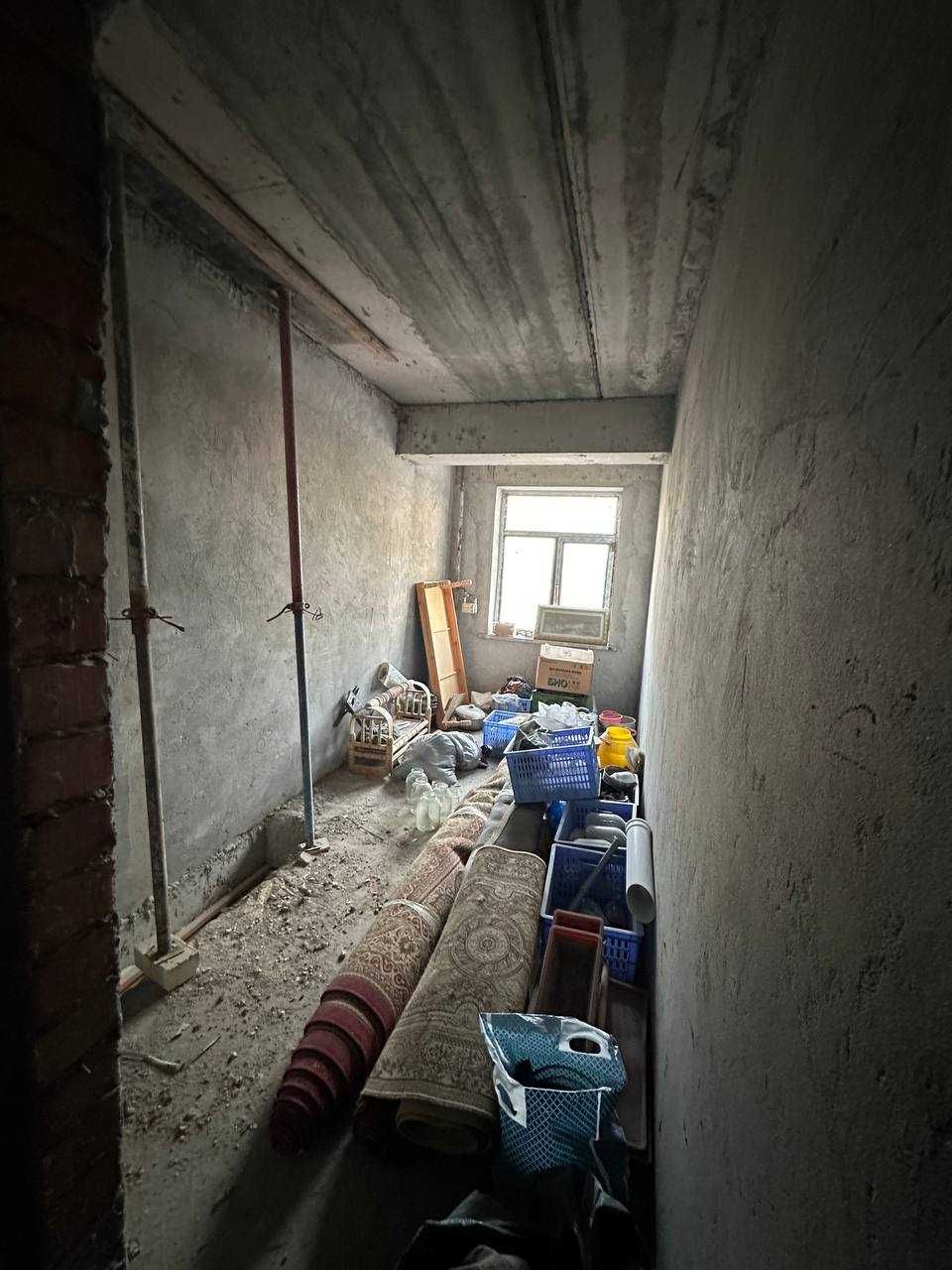 Dream House 68м², черновая, кирпич, 8-й роддом, центр, этаж 4`