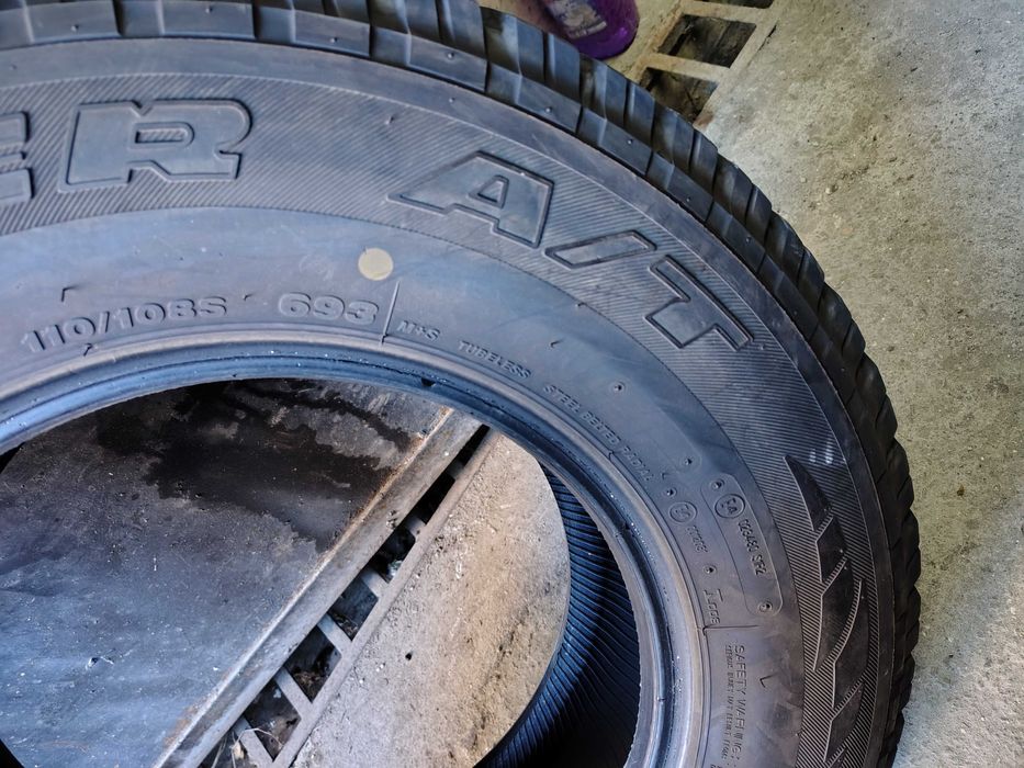 4бр.всесезонни гуми BRIDGESTONE 225 75 15C DOT16 цена за брой