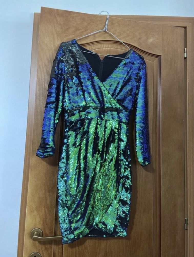 Rochie din paiete cu 2 fete