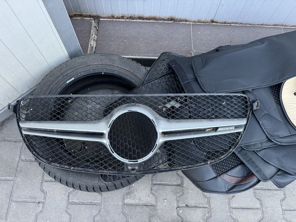 Оригинална предна решетка за GLE63 AMG W166