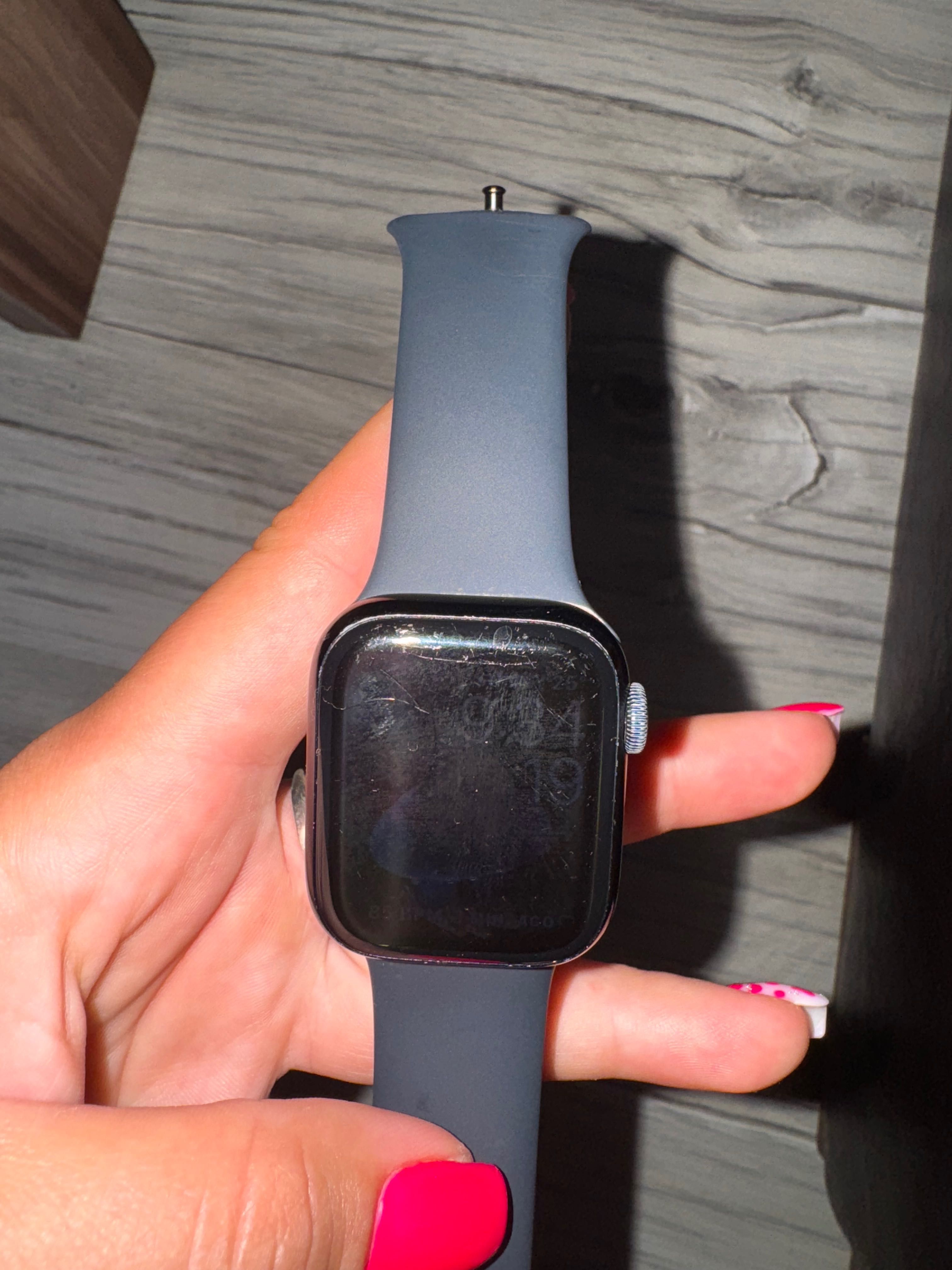 Apple Watch 7 42mm