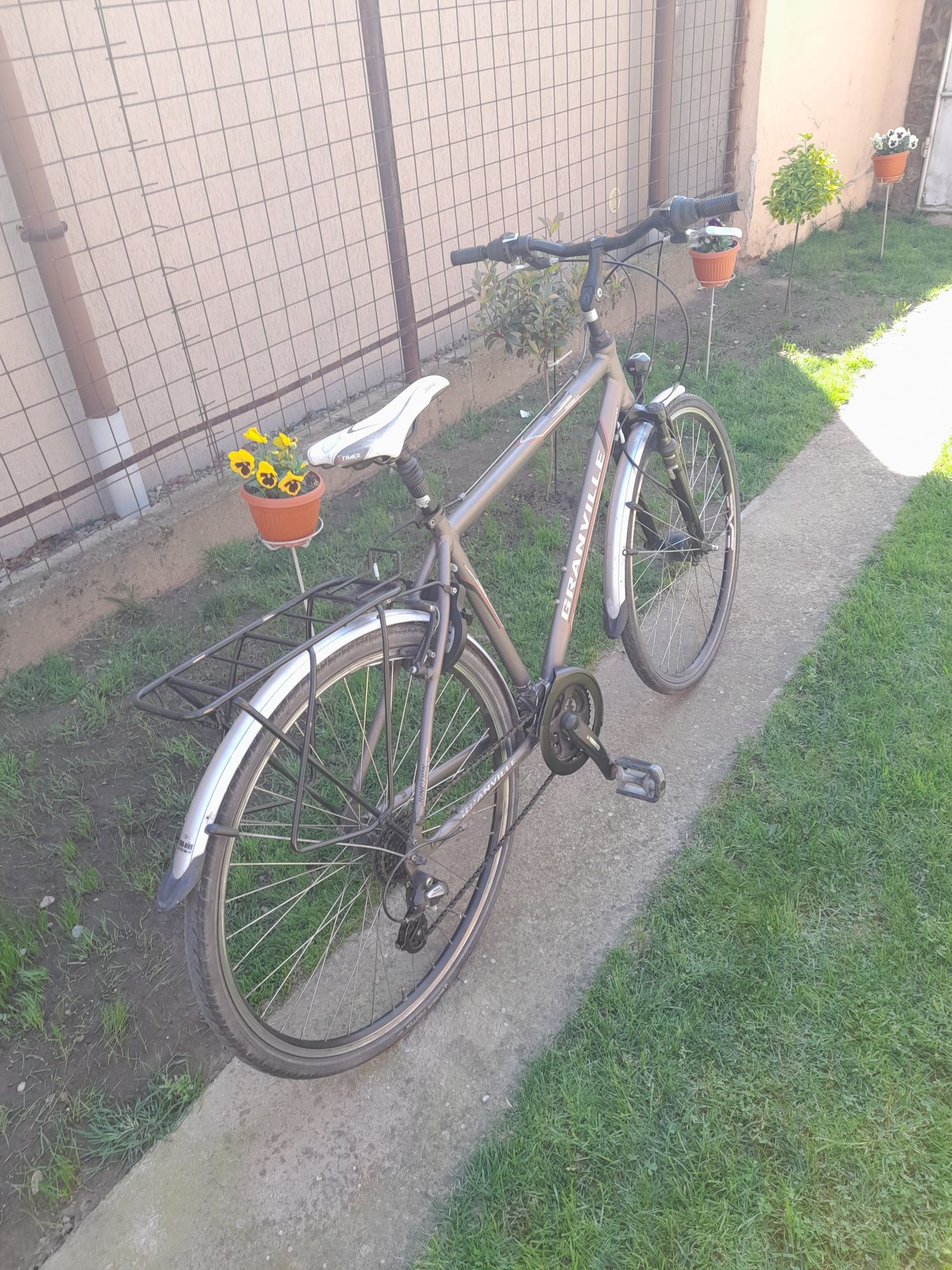 Bicicleta roti pe 28