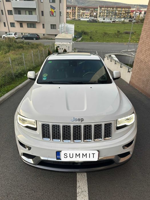 Jeep Grand Cherokee Summit
