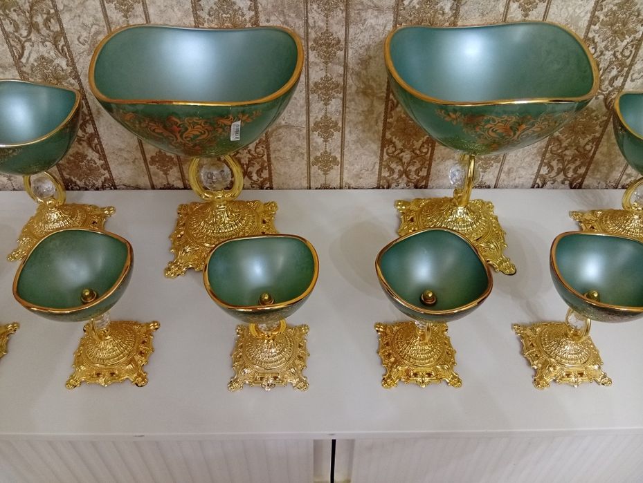 Продаётся сундук багема подставка