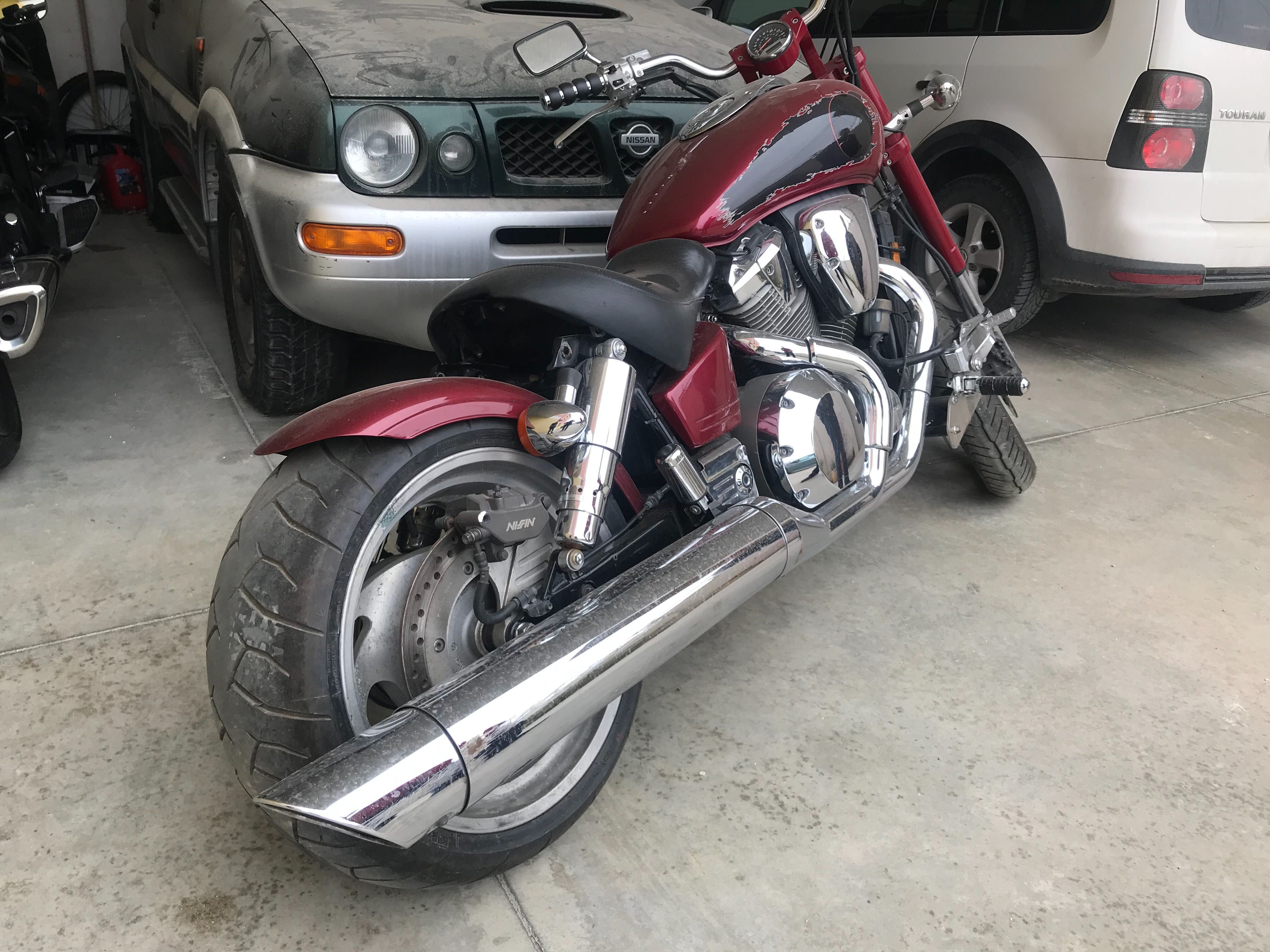 Honda VTX 1800 на ЧАСТИ