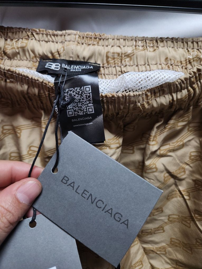 Balenciaga къси панталони/бански