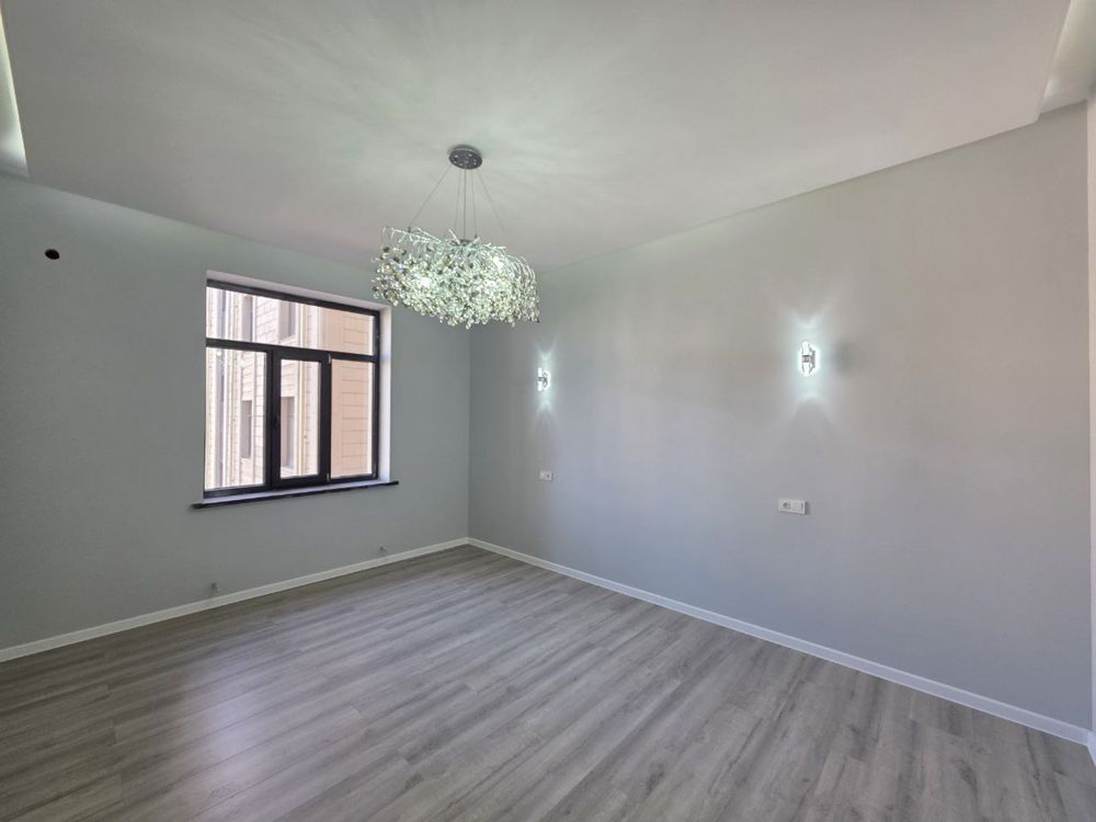 Продается 3 комнатная квартира площадью 137 кв.м. По улице Гагарина