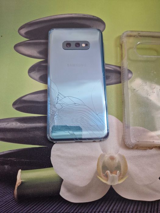 Samsung S10 e - 128GB -