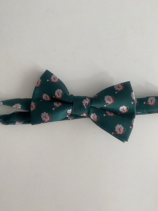 Коледна папийонка