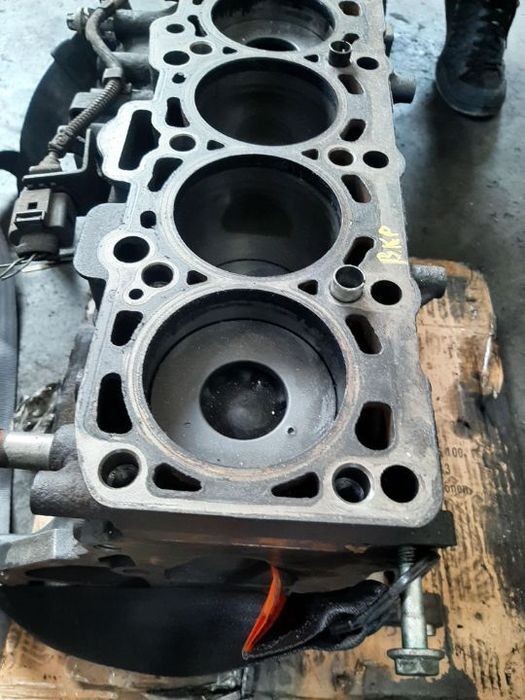 bloc motor 2.0 tdi bkp vw passat 3c b6
