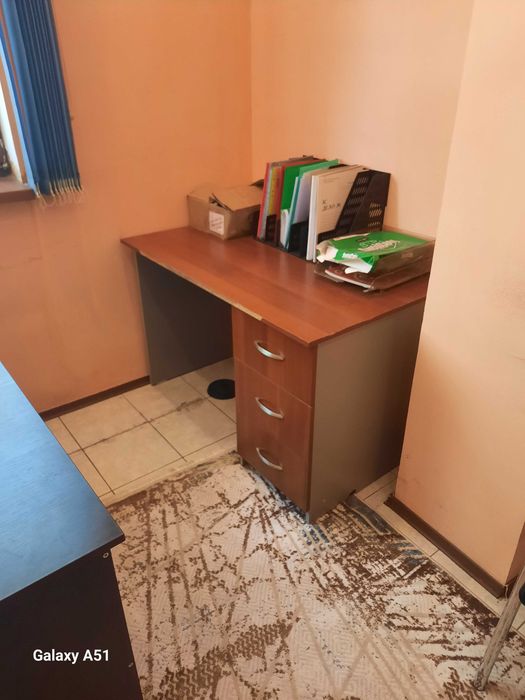 Сдается кабинет с мебелью в  центре ул. Аскарова