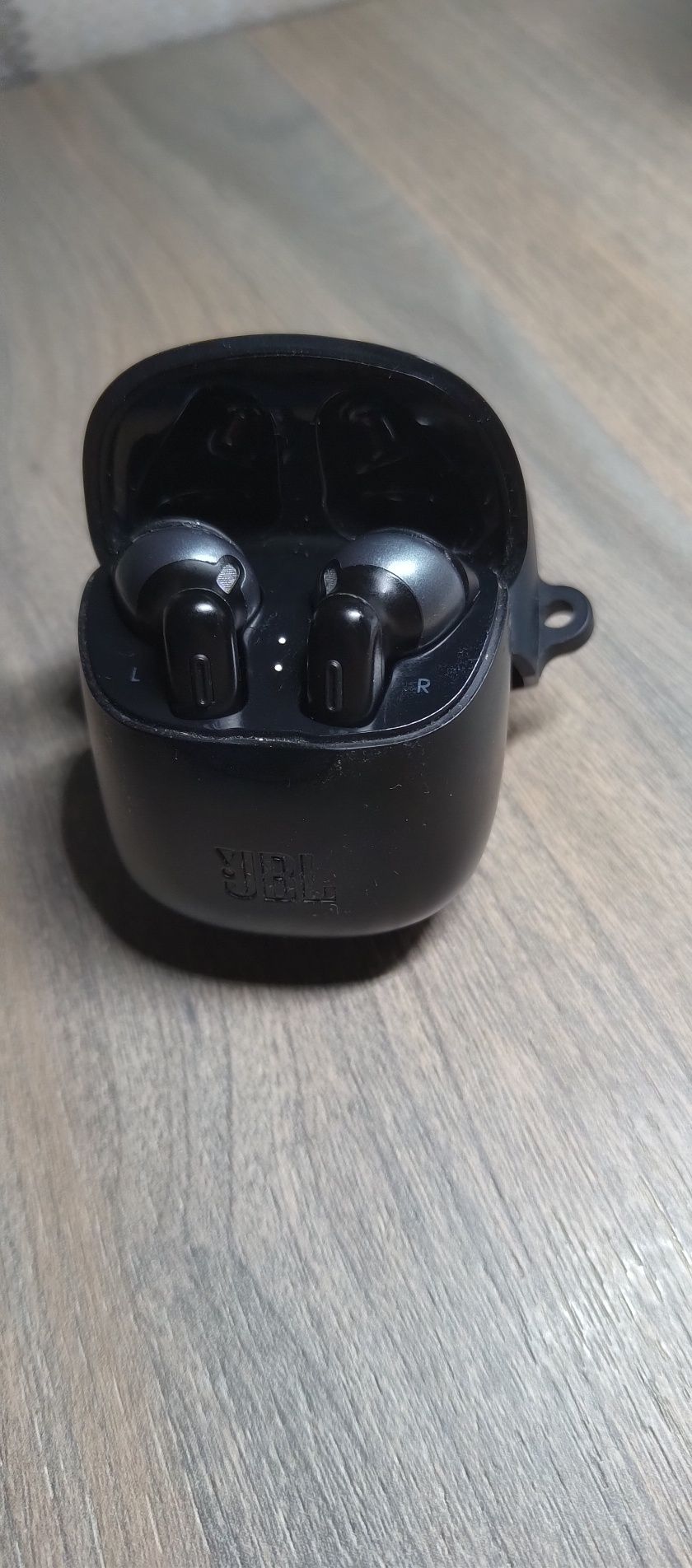 Casti jbl225 in perfecta stare de funcționare