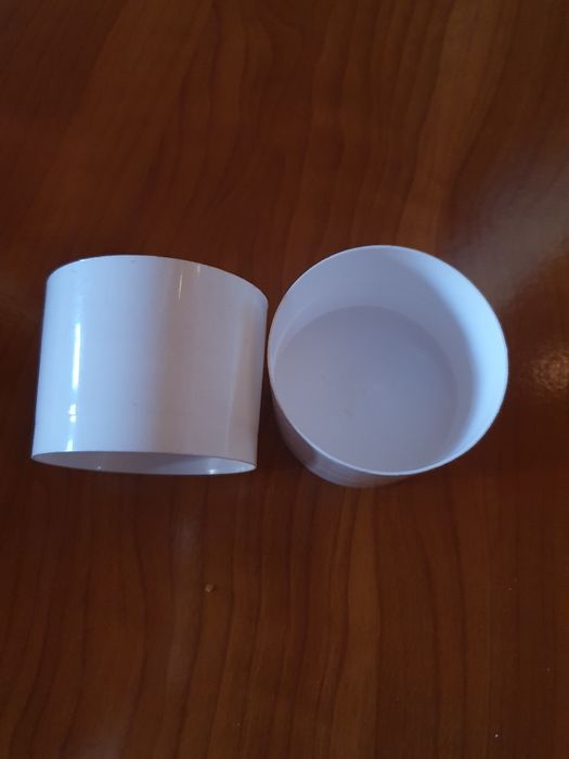 Sosiere plastic tare