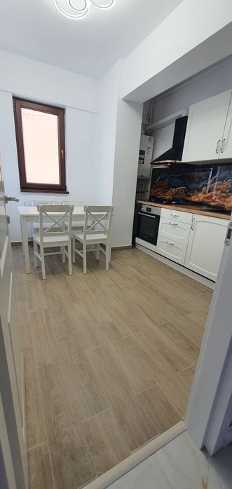 Propietar Închiriez Apartament 4 Camere,2Bai,Buc Inchisa,2Balcoane.Et1