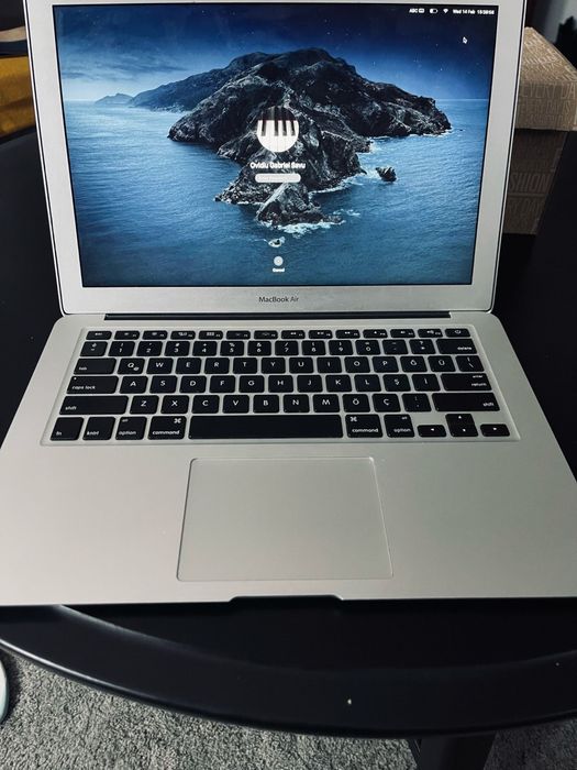 Macbook Air 13, i7, 8GB, 512GB SSD