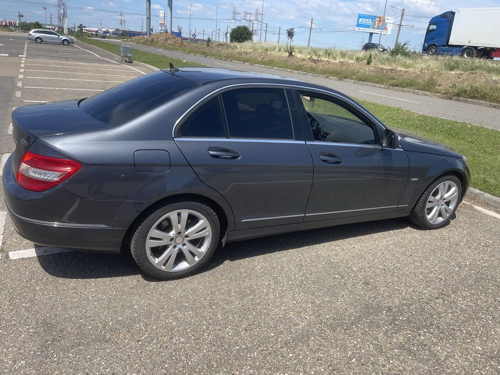 Mercedes Benz W204, C Class 2.2 CDI Avangarde, 2009