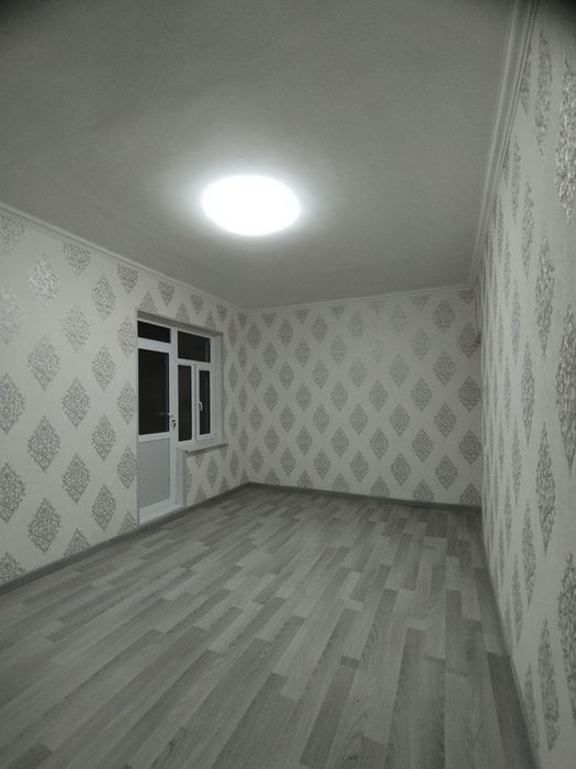 Продажа 1 хона 4 етаж 4 етажл 
Кора камиш 1/3
Бакон 2*6 кв 42