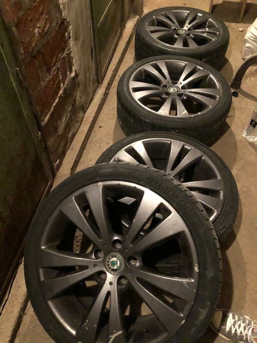 Jante R 18  Model Chicago - Passat CC