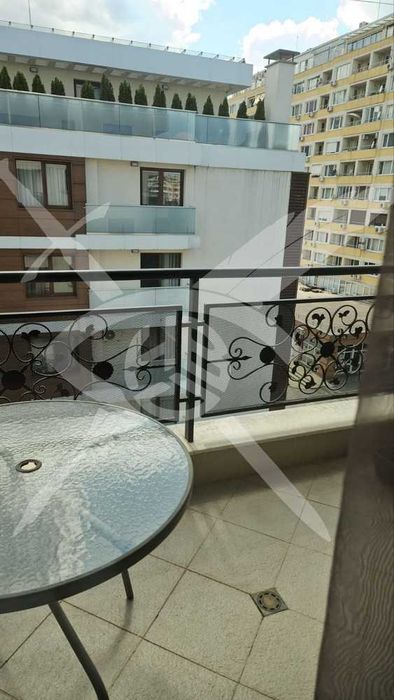 Продава се Четиристаен апартамент в София, Гоце Делчев - 214 кв.м за 3038 €/кв.м - Снимка #7