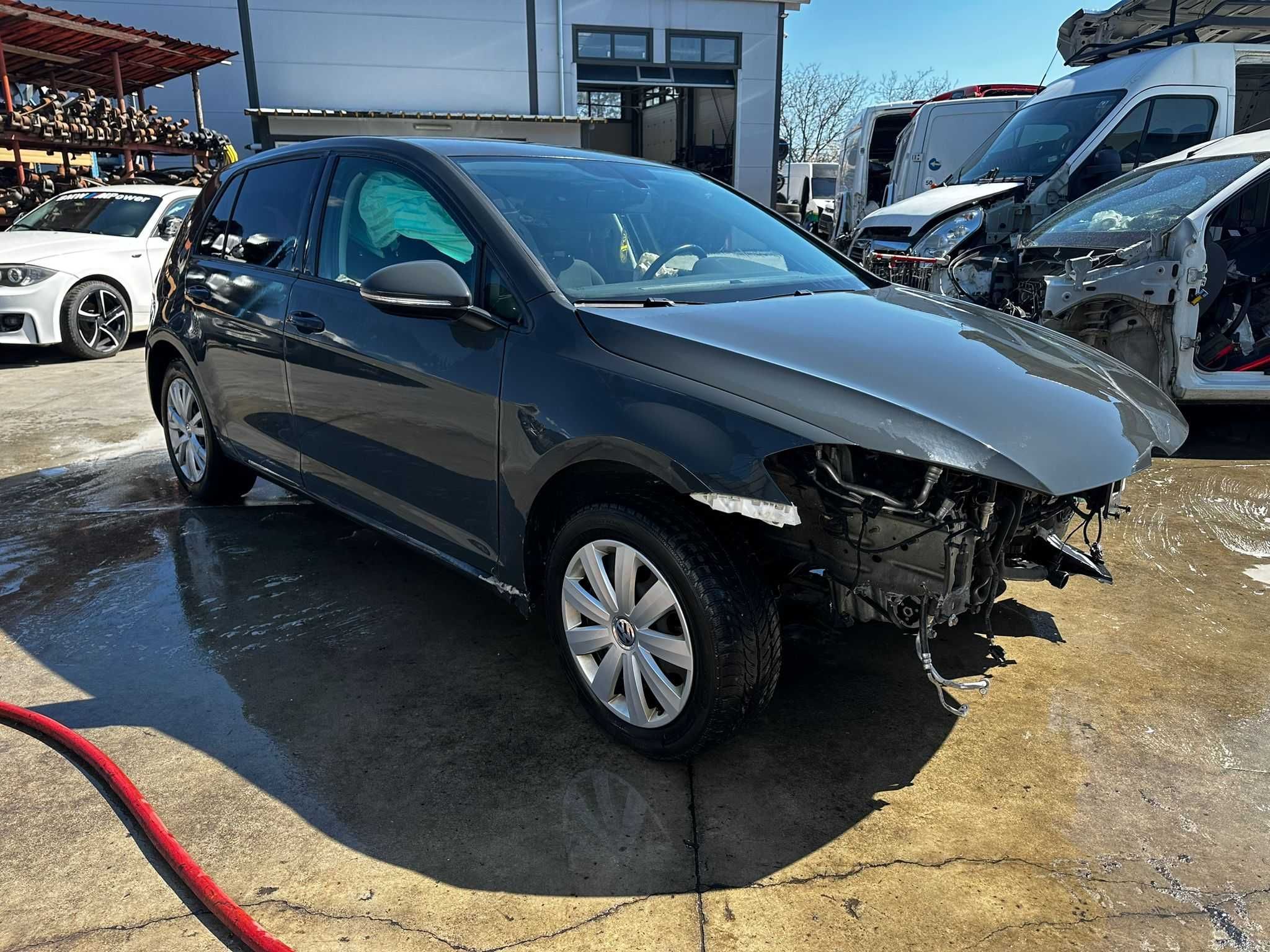 Vw Golf 7 Facelift 2019 Avariat 39.000 km airbag plansa nedeclansat