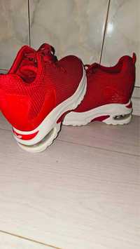 Pantofi de dame sport rosii