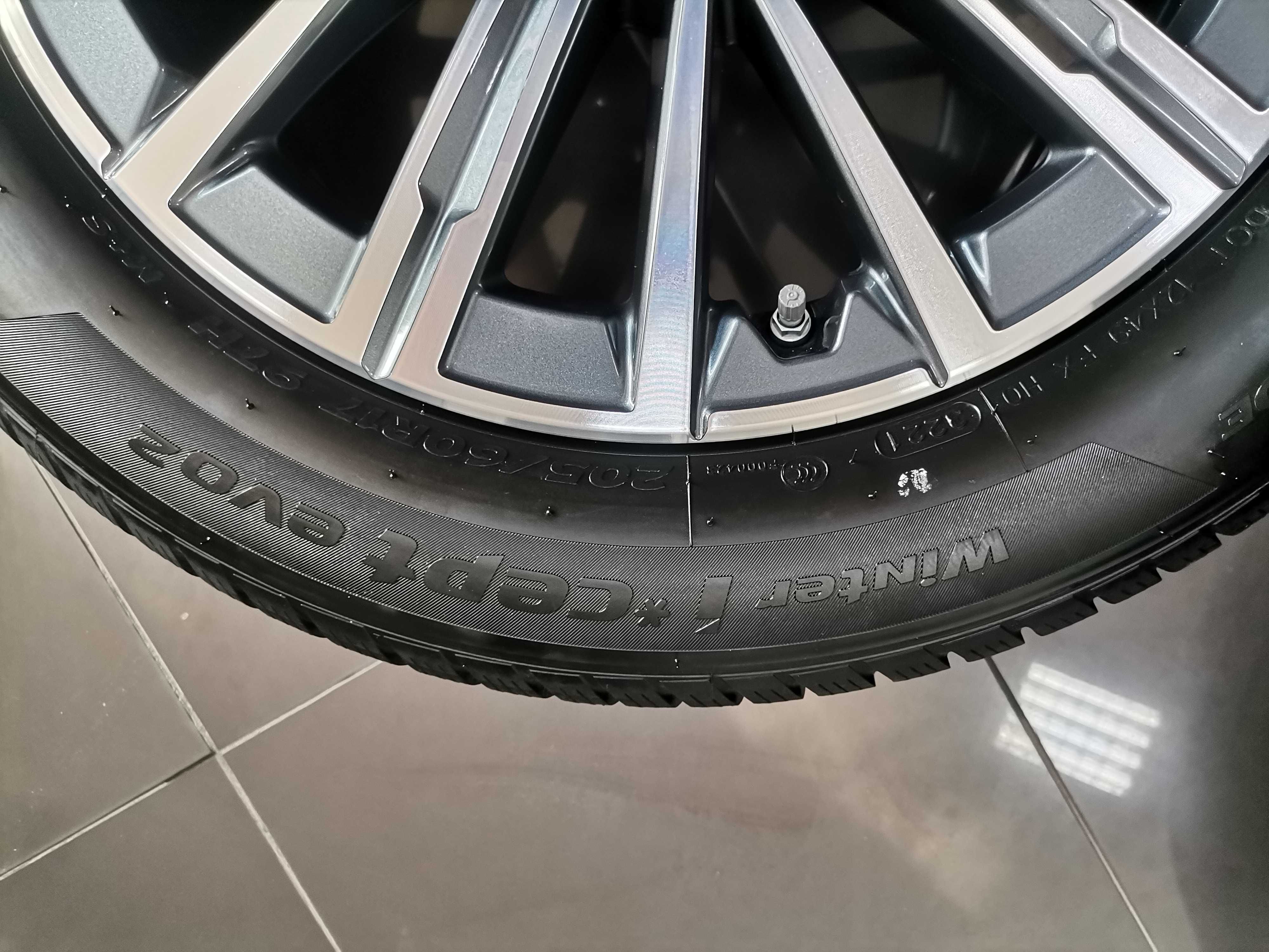 17" Зимен К-т БМВ Джанти 833 Гуми Датчици BMW 2er U06 X1 F48 F49