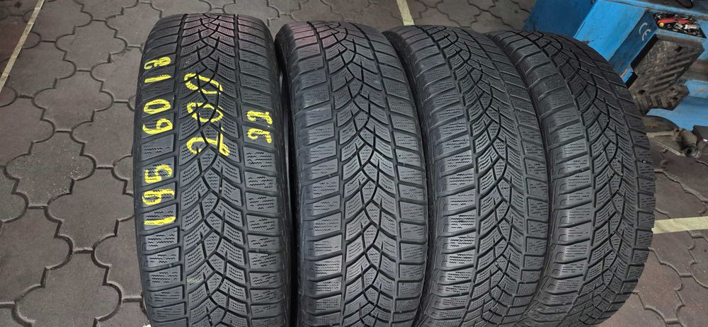 anvelope Goodyear 195/60/18 m&s iarna