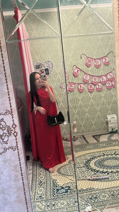 Красный вечерние платья