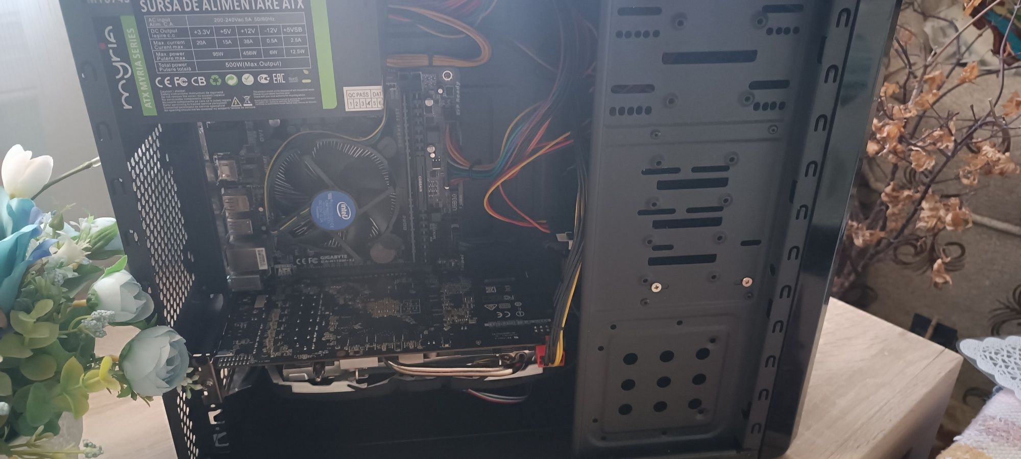 PC gaming Intel i5_6600 și rx 580 8 GB  ddr4  32gb că nou