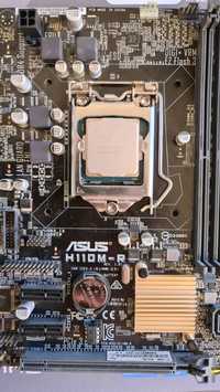 Placa de baza cu procesor Intel i5 7400