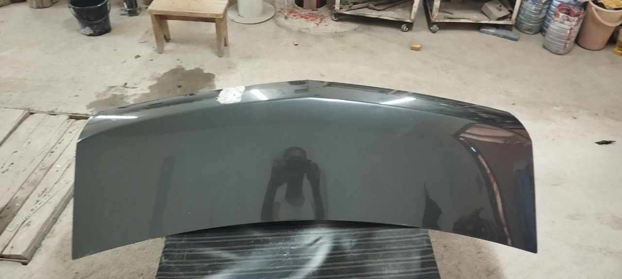 Продается крышка багажника ravon r4 (cobalt)