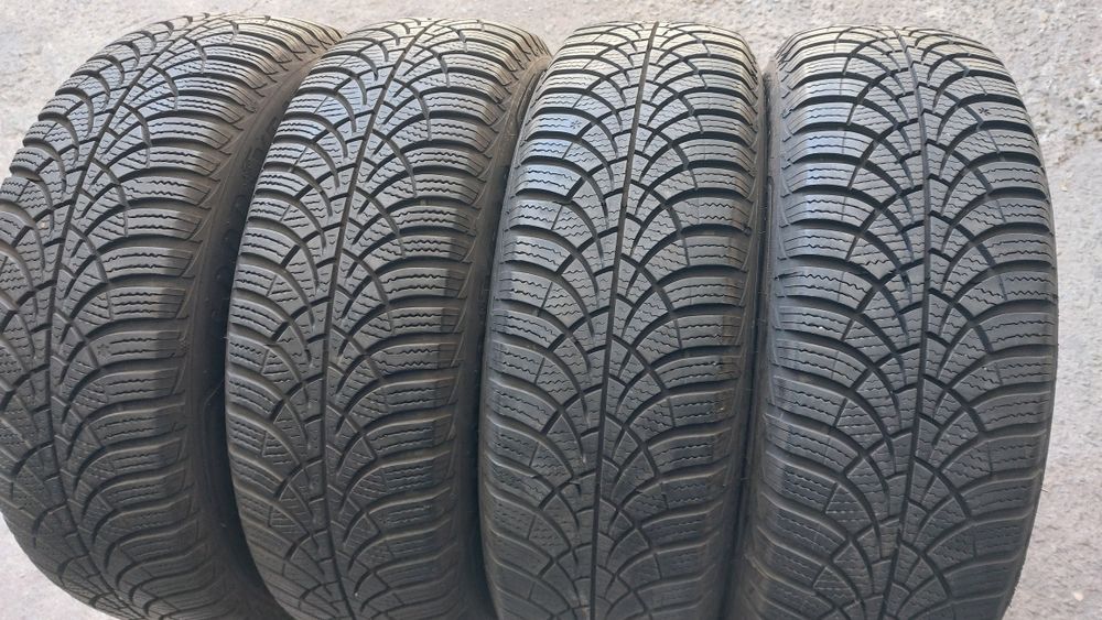 Зимни гуми 185/65/15 Goodyear Ultragrip 9 4 броя